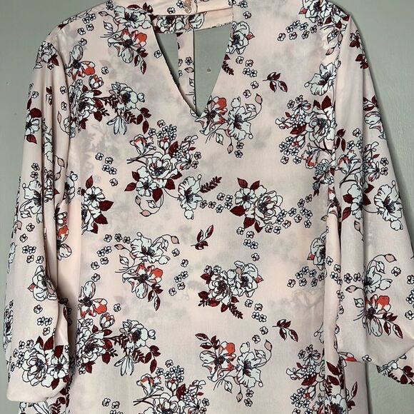 Active USA floral, long sleeve, semi sheer blouse, size large - Picture 11 of 11
